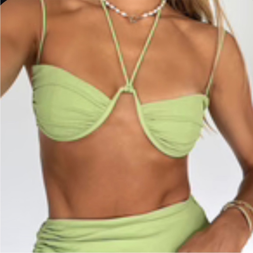 NEW White Fox Boutique Lime Green Bralette Wired Top Small Resortwear Vacation